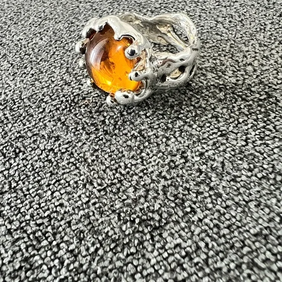 Mondo Mondo Magician Ring